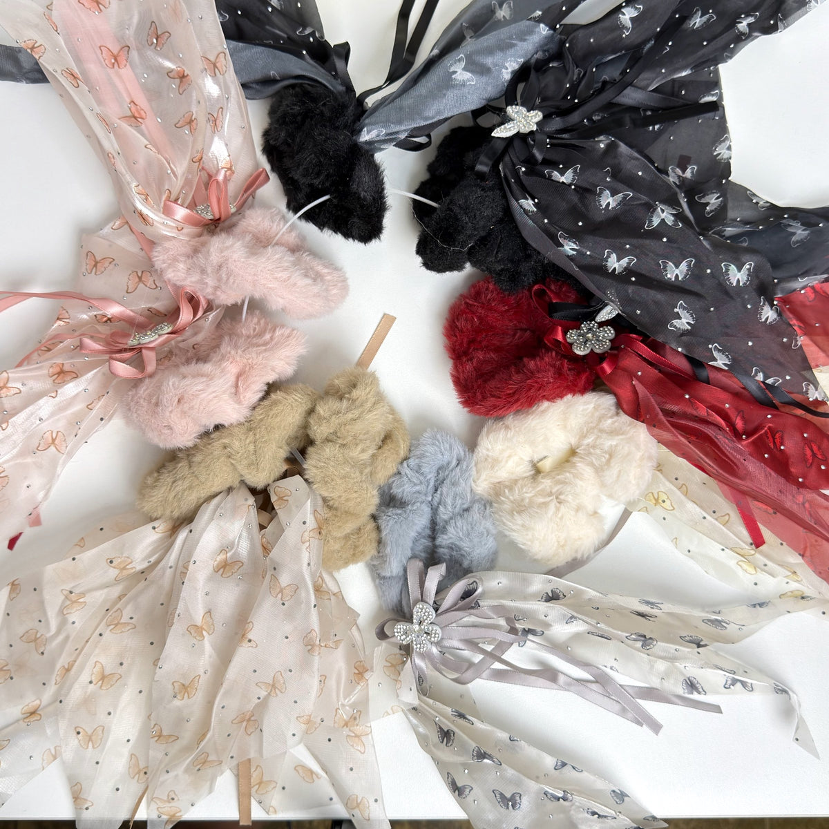 HPN-2763 (1 pc) Butterfly Pattern Faux Fur Srunchies