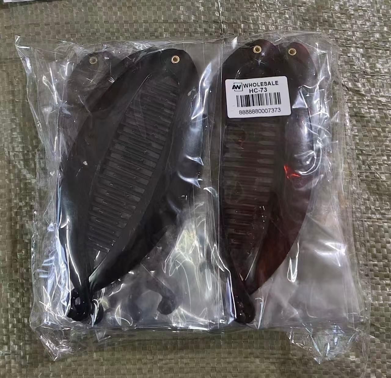 AB-318 (12 pcs) Semi-Transparent Banana Clip