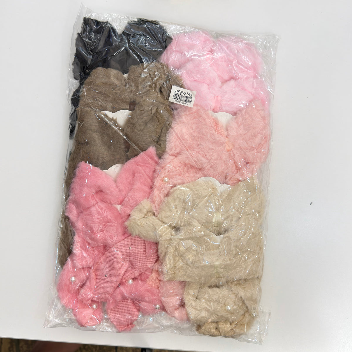 HPN-2743 (12 pcs) Fuzzy Ribbon Duckbill Hair Clip